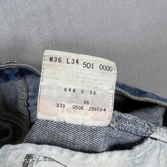 Levis 501 XX Jeans Mens 34x31* Blue Dark Wash Straight Leg American Denim 2000s - Picture 8 of 10